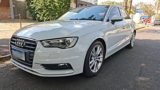 AUDI A3 2.0 TFSI SEDAN AMBITION 16V GASOLINA 4P S-TRONIC AUDI A3 2.0 TFSI SEDAN AMBITION 16V GASOLINA 4P S-TRONIC